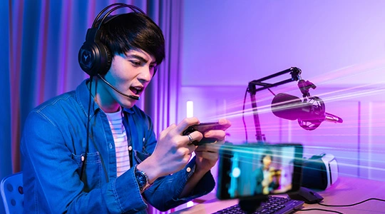Card_Banner_Fast_Streaming
